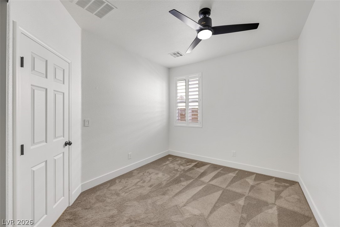 7035 Thistle Ridge Street Las Vegas NV 89166