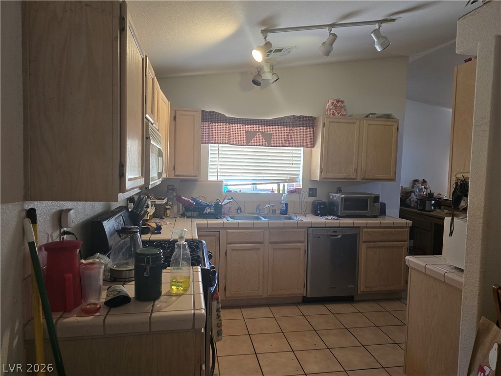 569 Truffles Street Henderson NV 89015