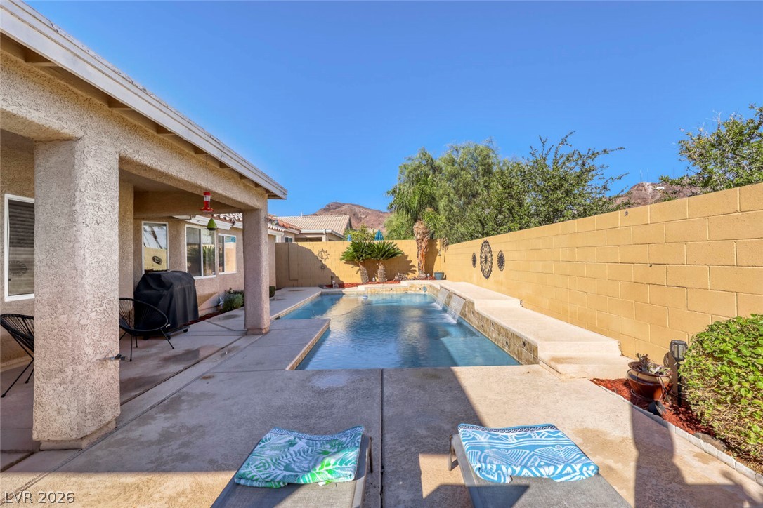 70 Tower Mustard Court Henderson NV 89002