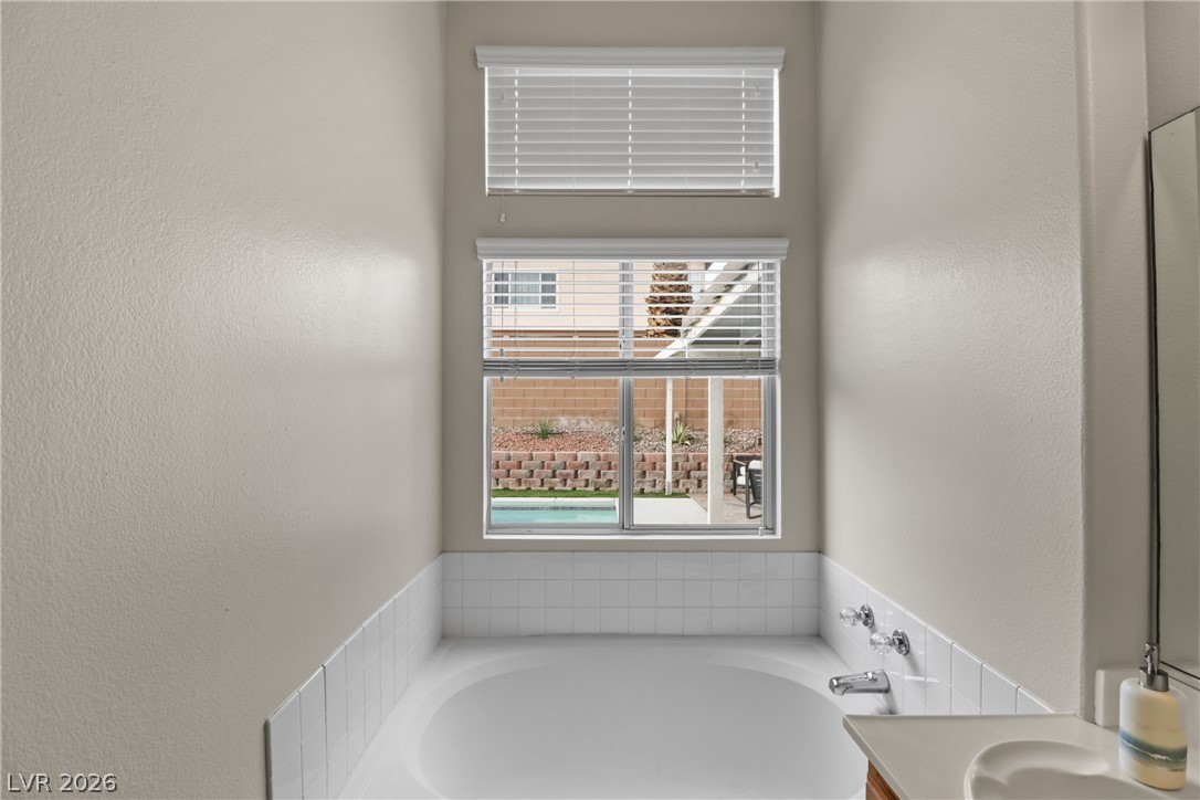 9166 Riding Heights Avenue Las Vegas NV 89147
