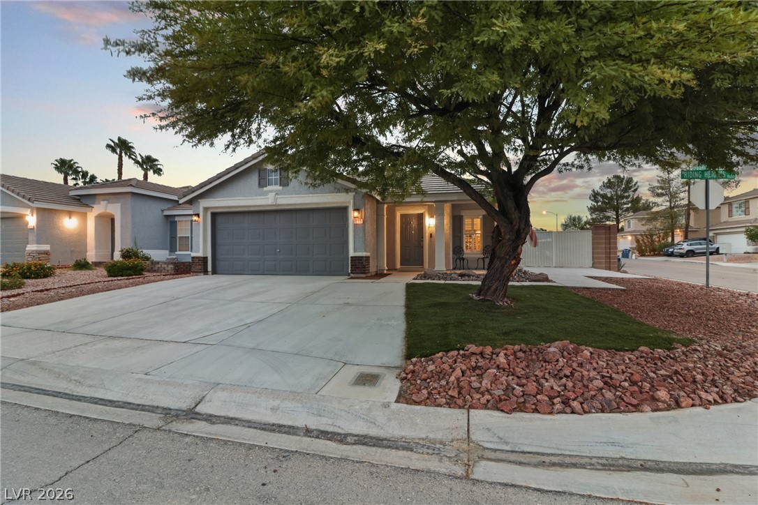 9166 Riding Heights Avenue Las Vegas NV 89147