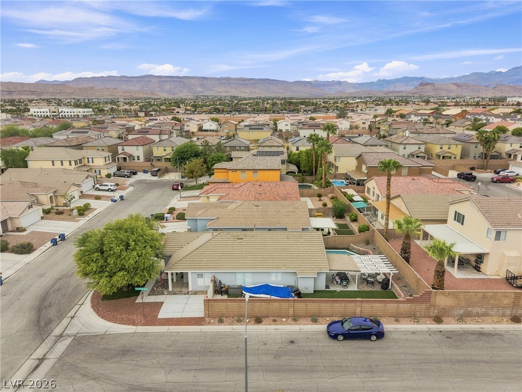 9166 Riding Heights Avenue Las Vegas NV 89147