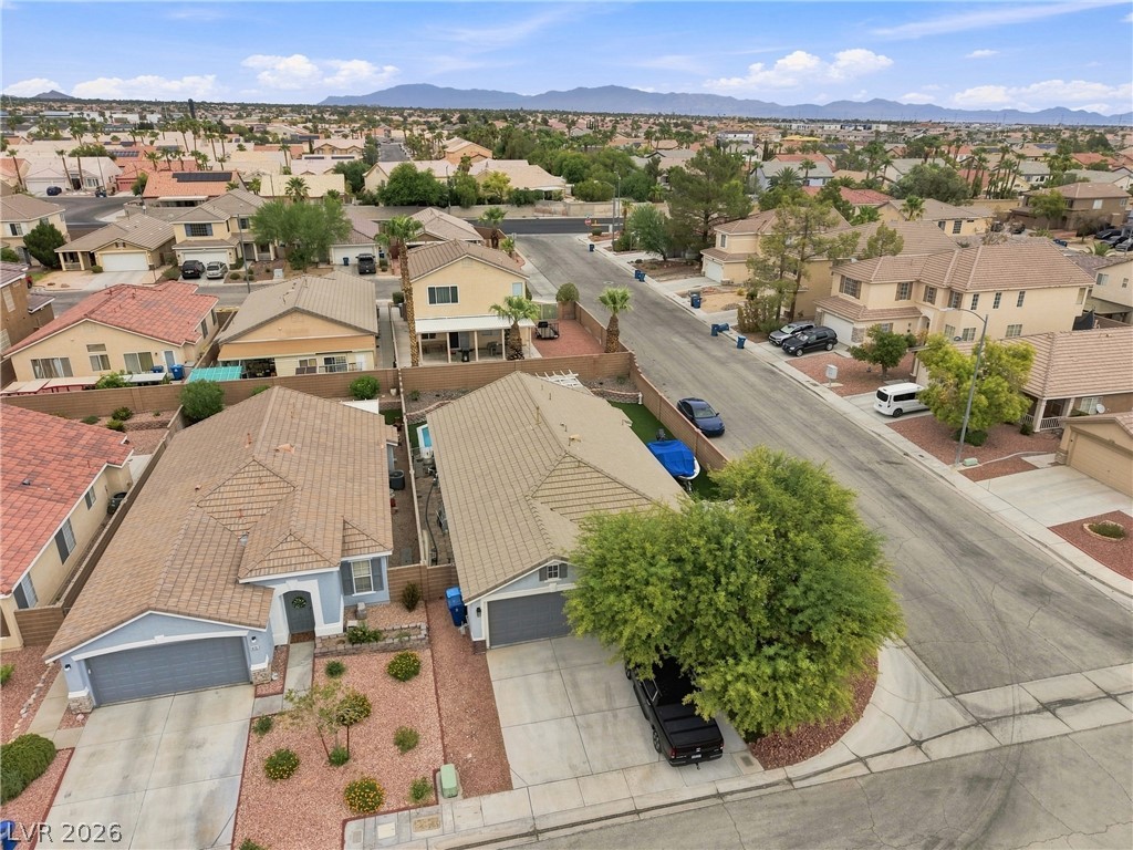 9166 Riding Heights Avenue Las Vegas NV 89147
