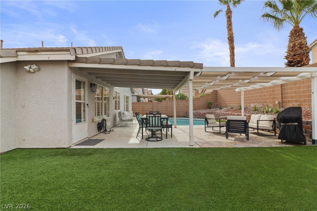 9166 Riding Heights Avenue Las Vegas NV 89147