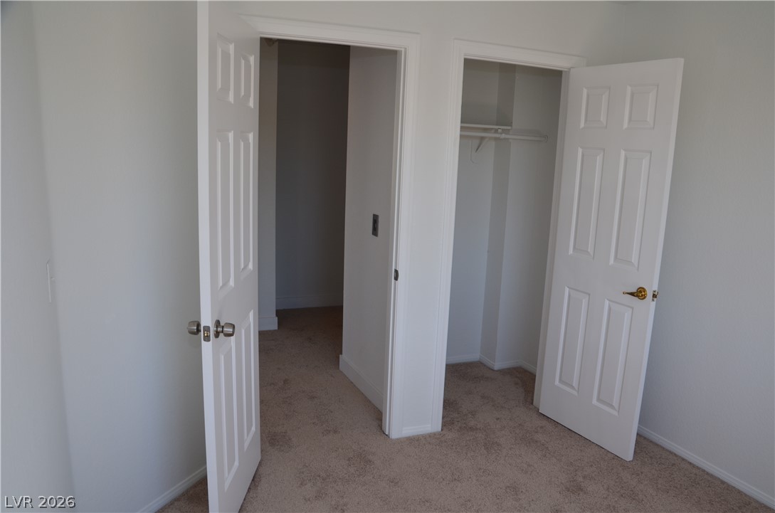 1442 White Drive Las Vegas NV 89119