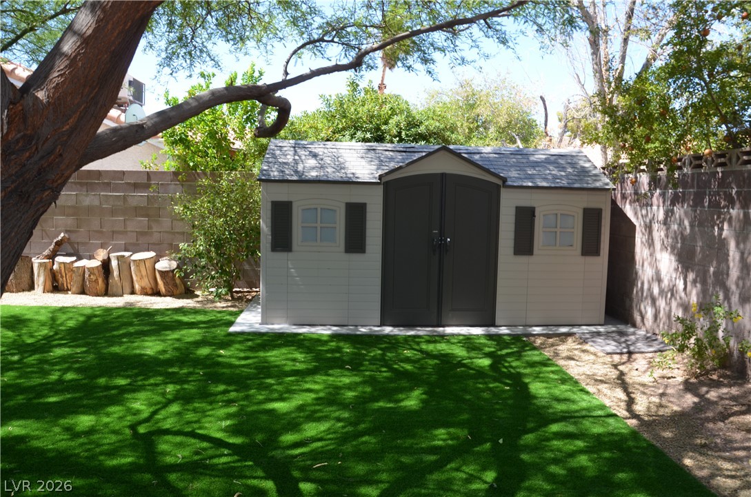 1442 White Drive Las Vegas NV 89119