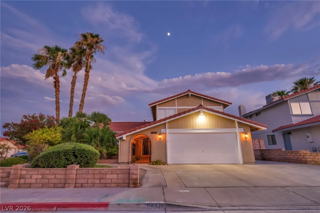 8701 Isola Drive Las Vegas NV 89117