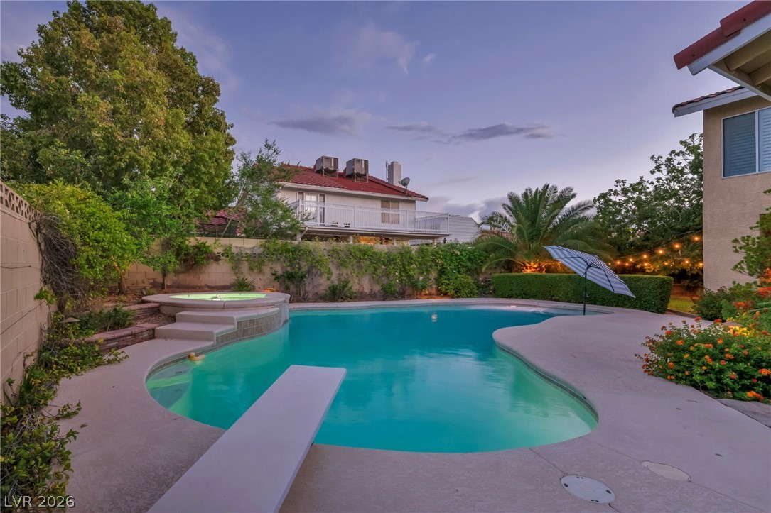8701 Isola Drive Las Vegas NV 89117