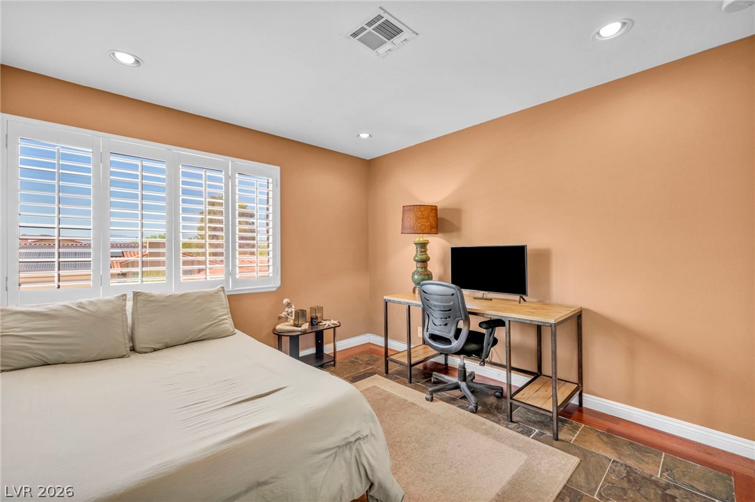 8701 Isola Drive Las Vegas NV 89117