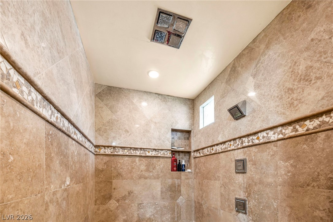 8701 Isola Drive Las Vegas NV 89117