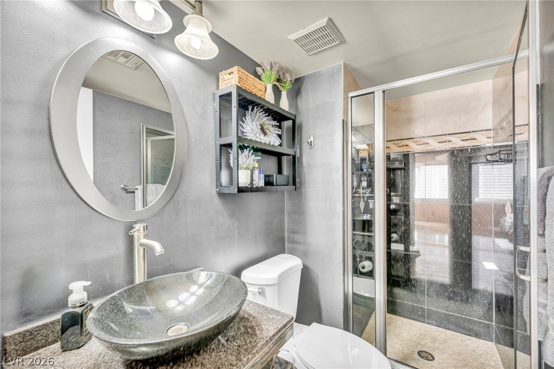 8701 Isola Drive Las Vegas NV 89117