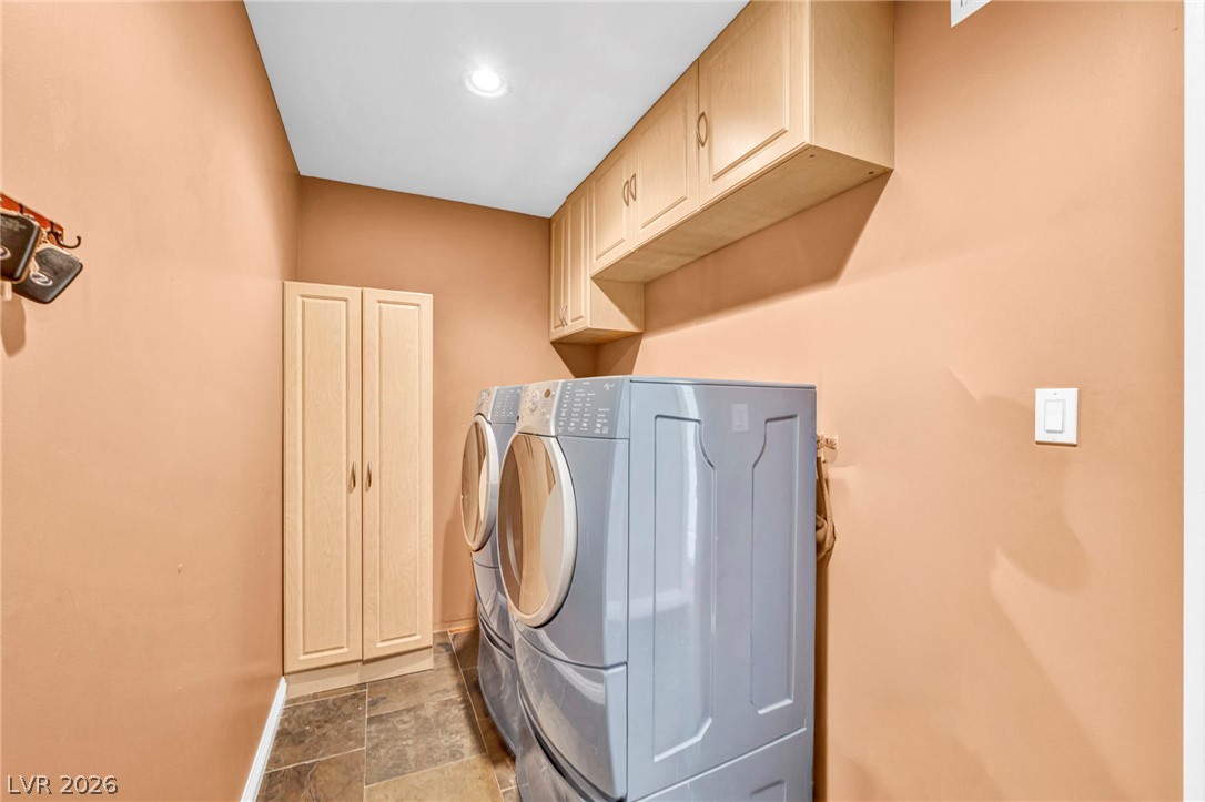 8701 Isola Drive Las Vegas NV 89117