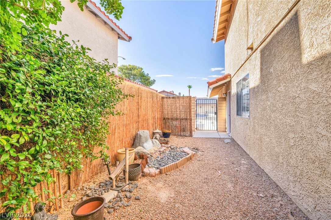8701 Isola Drive Las Vegas NV 89117