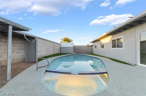371 Lime Circle Henderson NV 89015