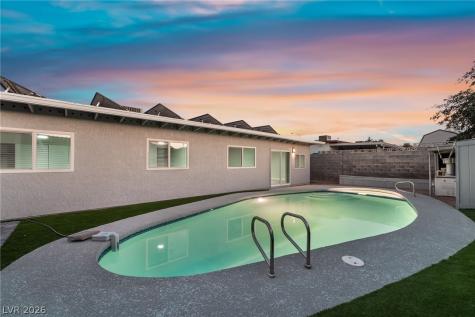 371 Lime Circle Henderson NV 89015