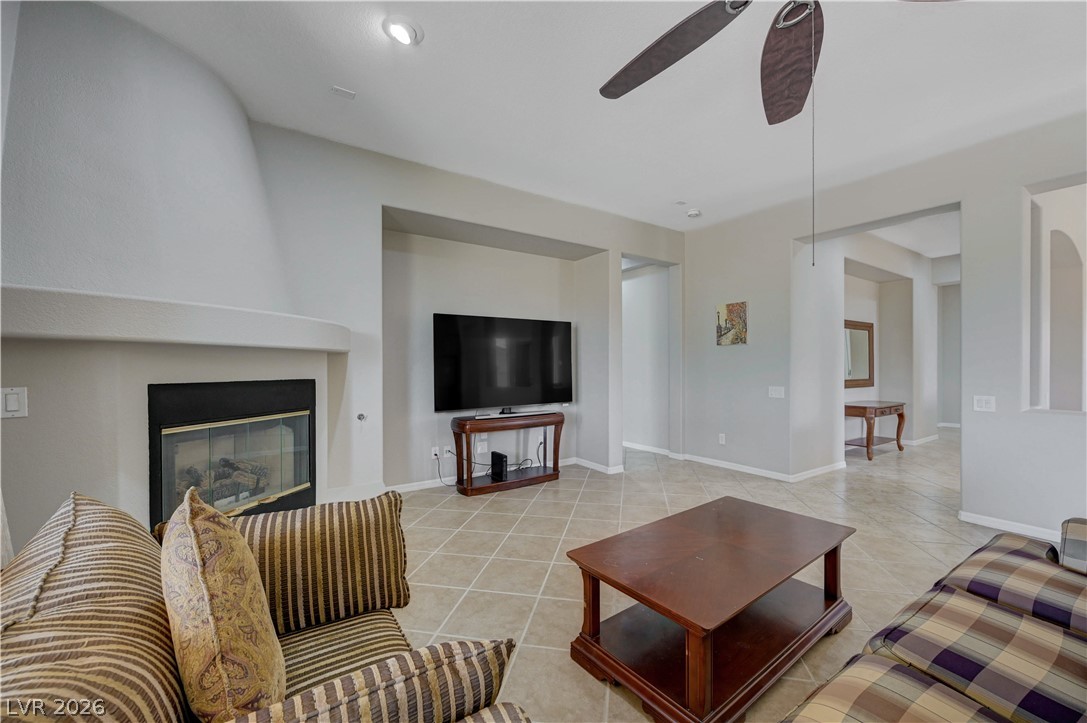 2764 Leys Burnett Avenue Henderson NV 89044