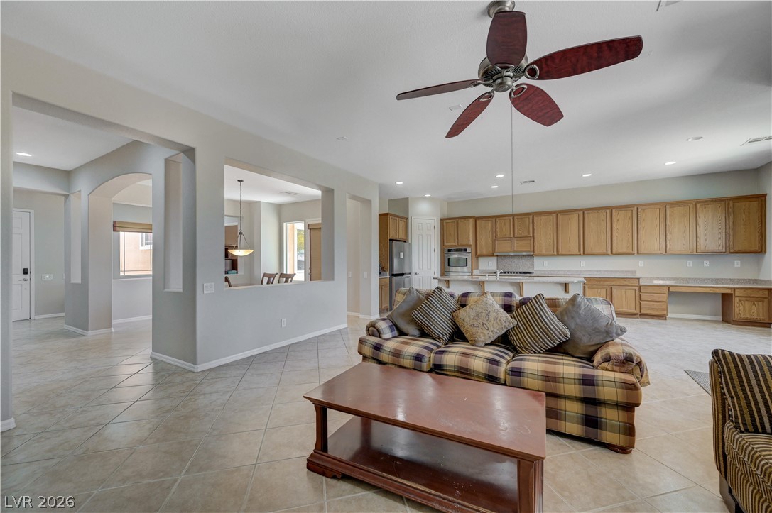 2764 Leys Burnett Avenue Henderson NV 89044