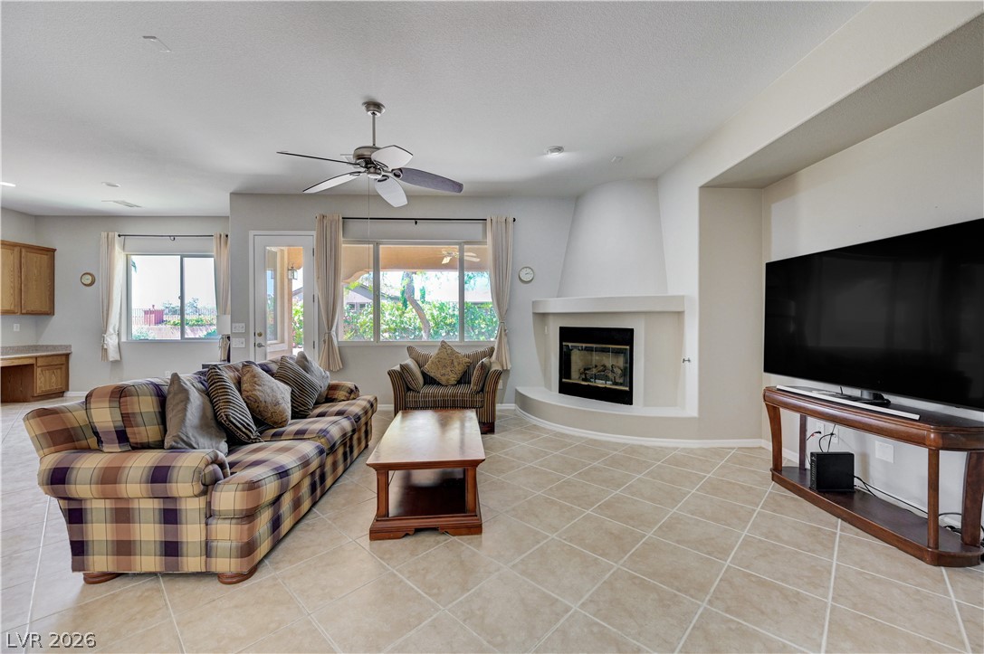 2764 Leys Burnett Avenue Henderson NV 89044