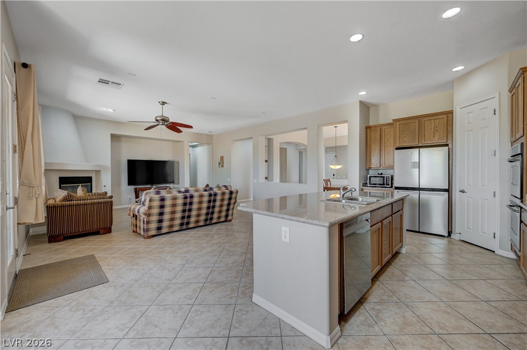 2764 Leys Burnett Avenue Henderson NV 89044