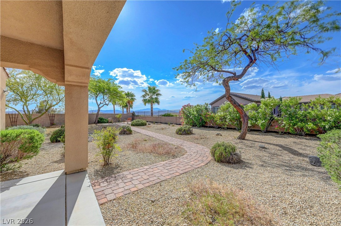 2764 Leys Burnett Avenue Henderson NV 89044