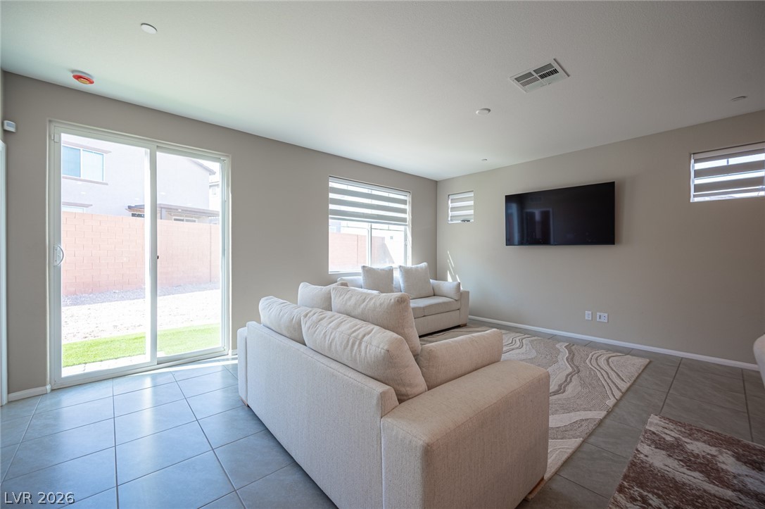 1989 Rubra Place Las Vegas NV 89106