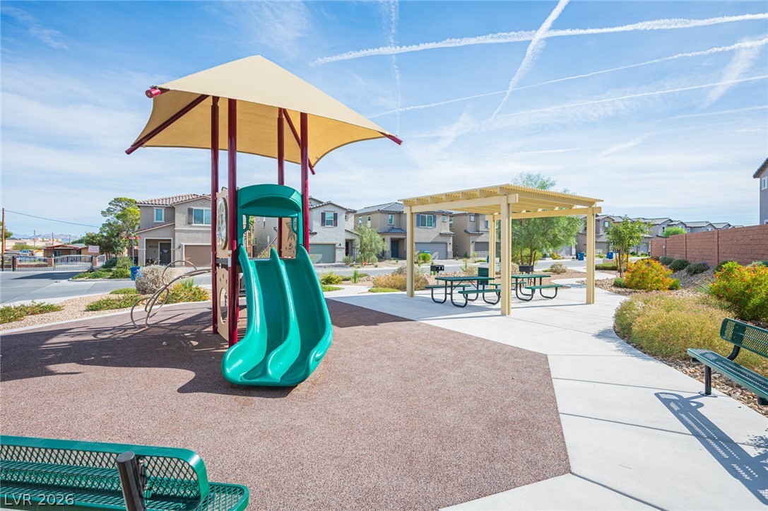 1989 Rubra Place Las Vegas NV 89106