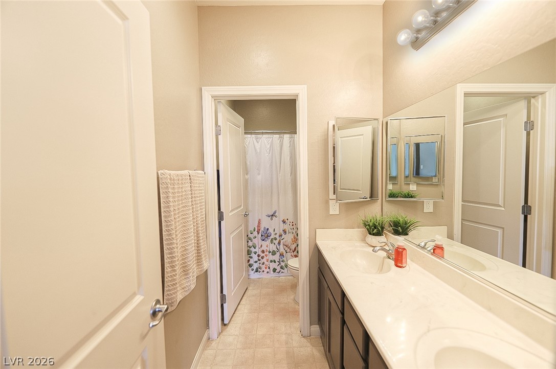 6863 Upland Heights Avenue Las Vegas NV 89142