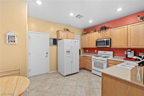 2556 Cosmic Dust Street Henderson NV 89044