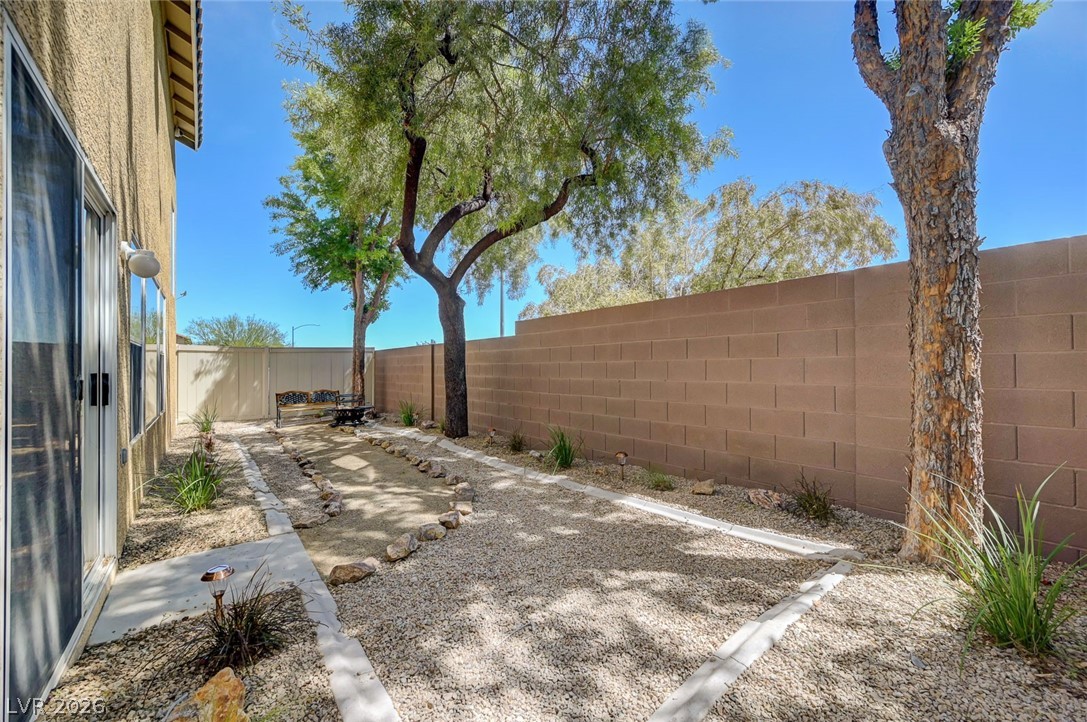 8645 Pitch Fork Avenue Las Vegas NV 89143