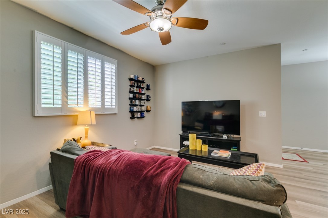 6472 Centennial Skies Court North Las Vegas NV 89086