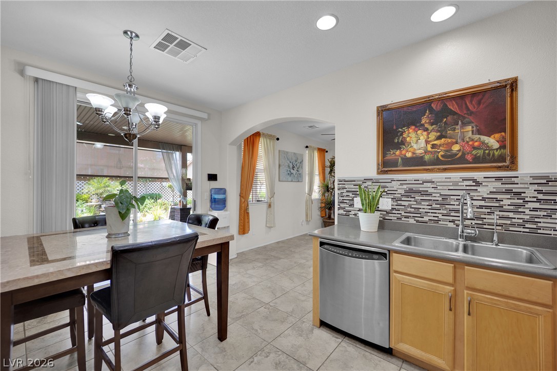 6742 Frances Celia Avenue Las Vegas NV 89122