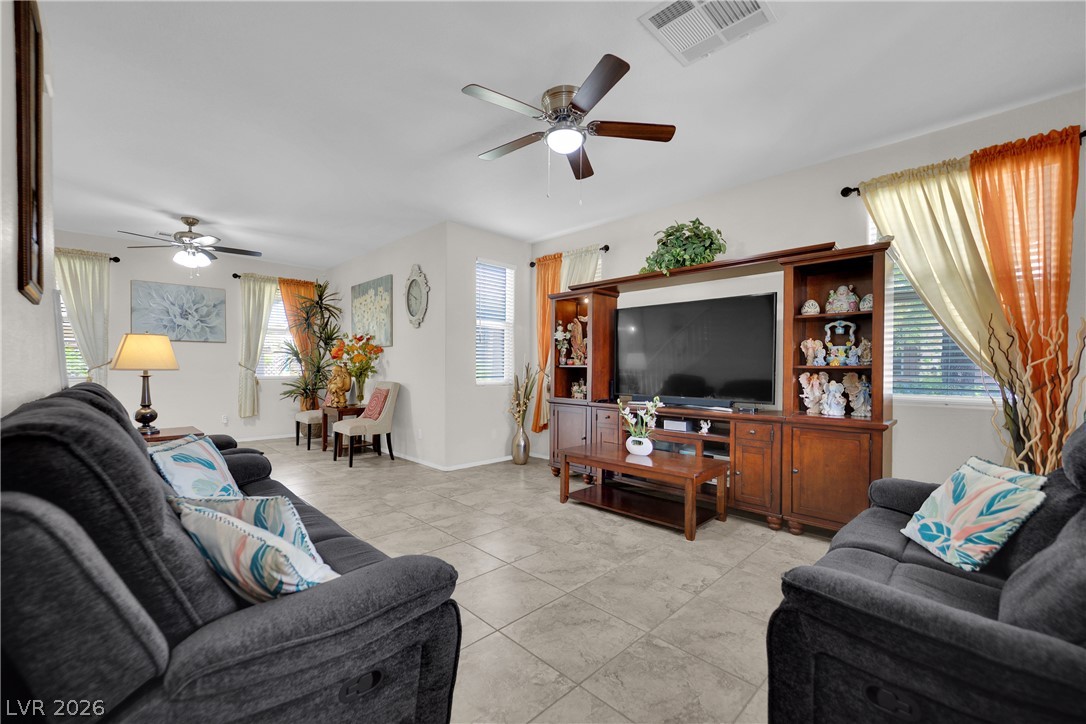 6742 Frances Celia Avenue Las Vegas NV 89122