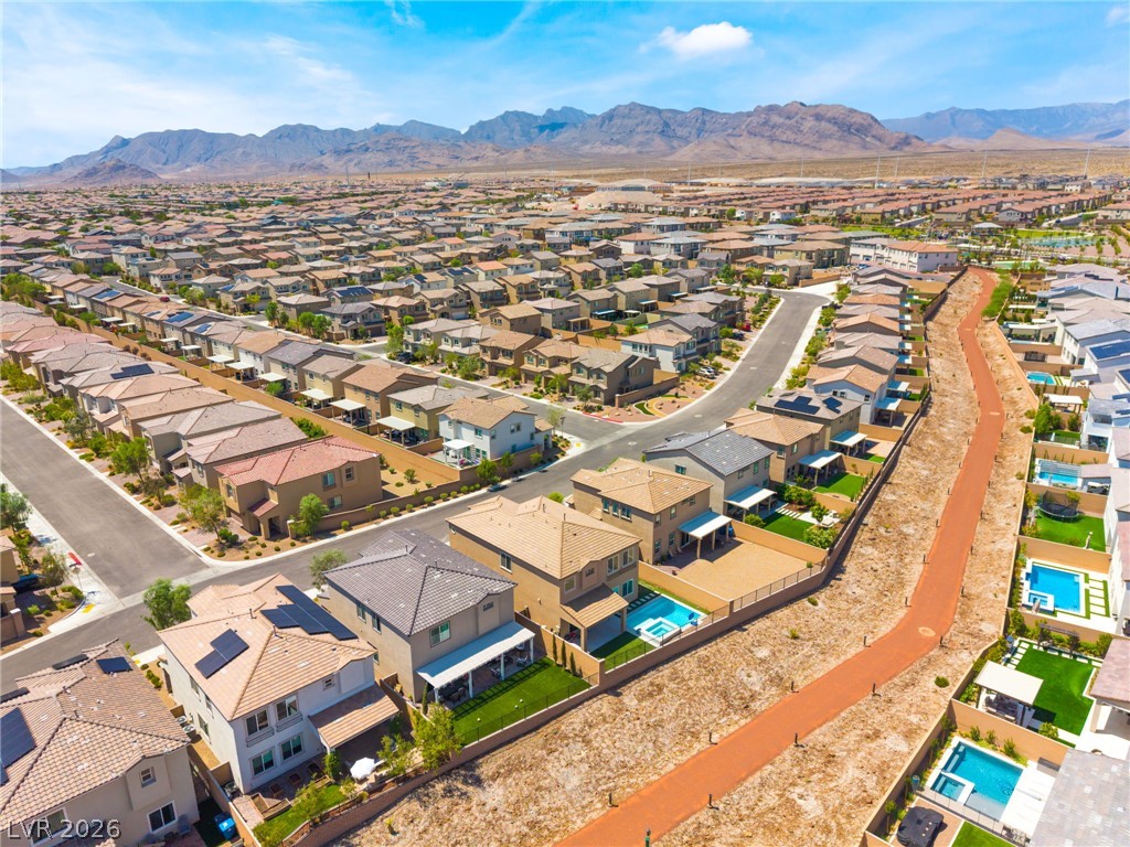 10332 Thurso Avenue Las Vegas NV 89166