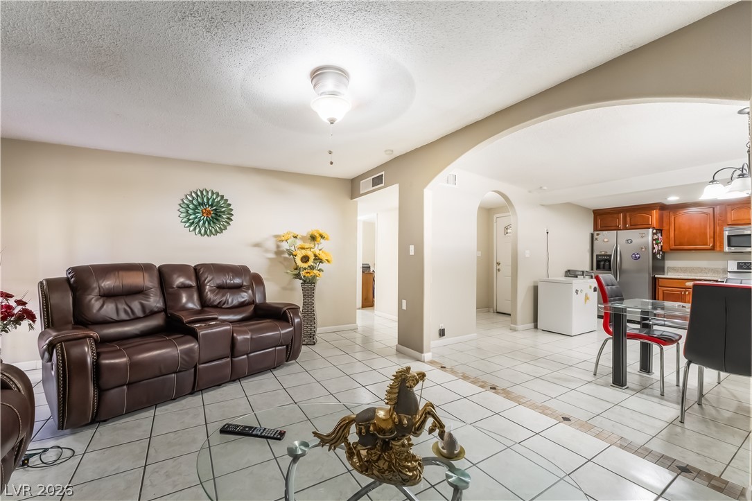 5102 Billman Avenue Las Vegas NV 89122