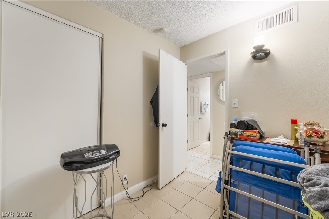 5102 Billman Avenue Las Vegas NV 89122