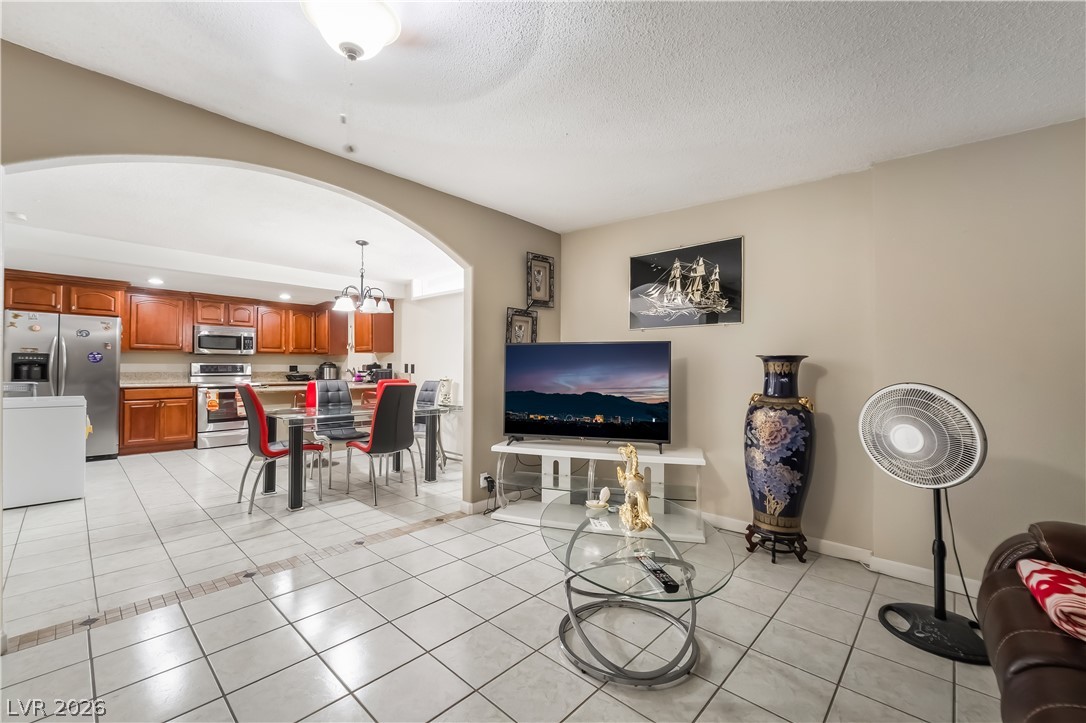 5102 Billman Avenue Las Vegas NV 89122