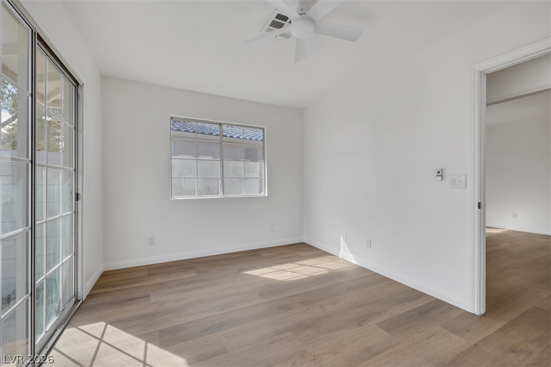 2137 Petersham Court C Las Vegas NV 89108