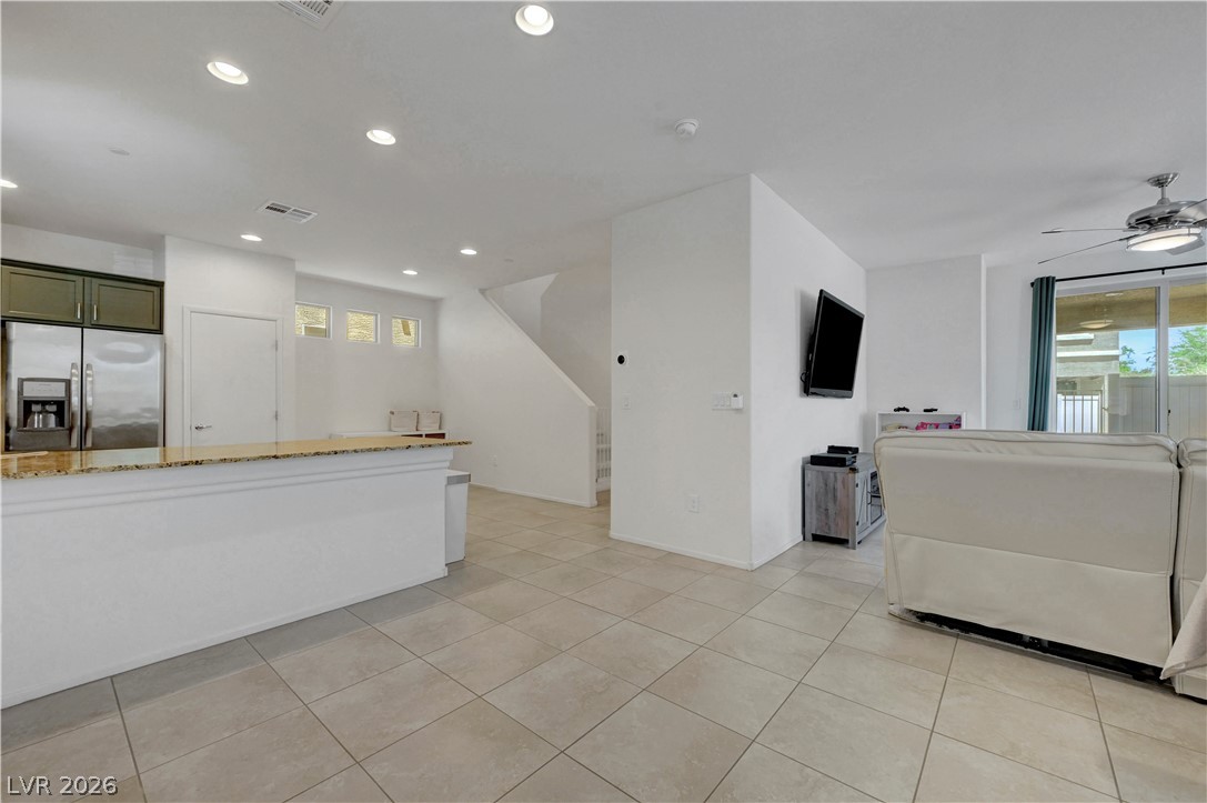 6169 Scarlet Leaf Street Las Vegas NV 89148