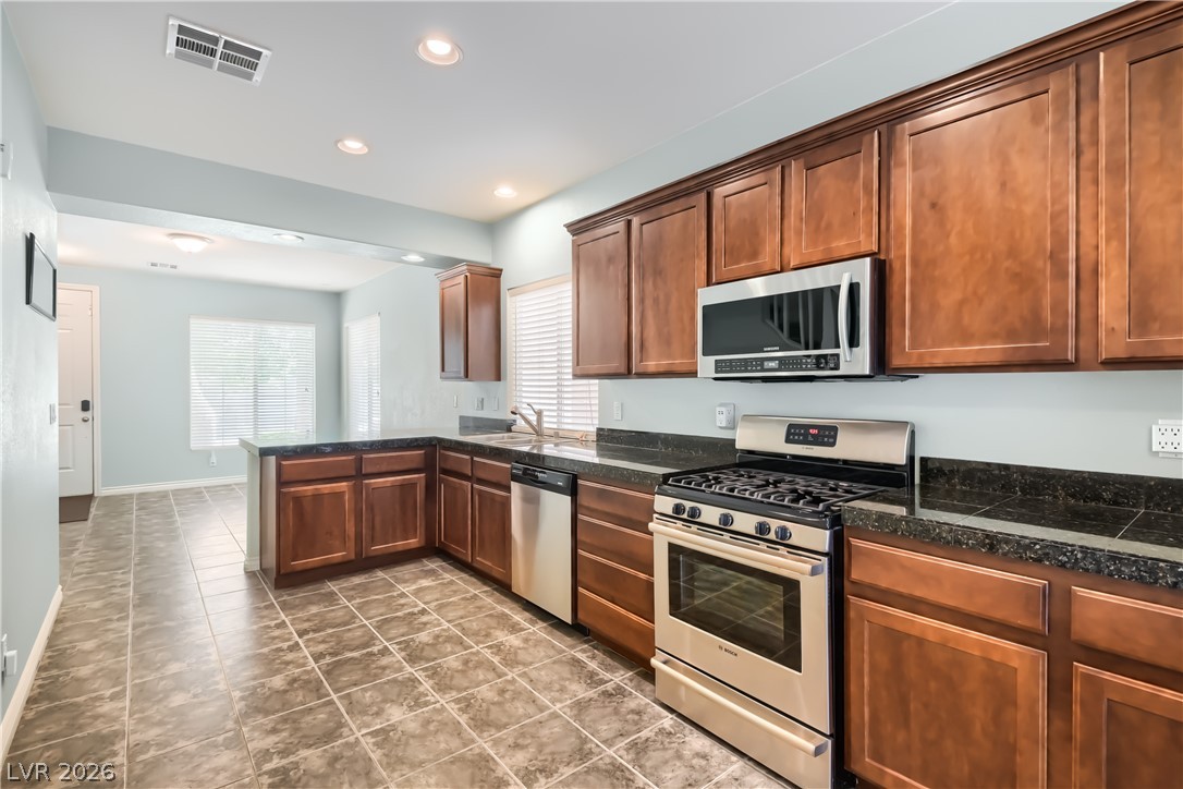 1643 Bamboo Rain Avenue Las Vegas NV 89183