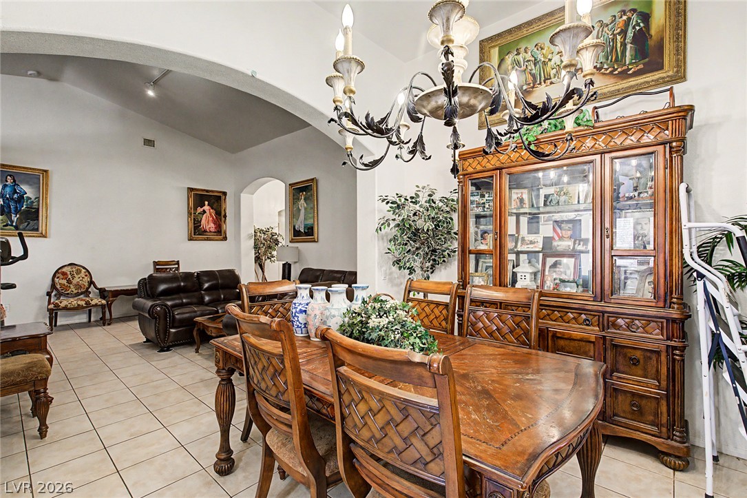 8628 Highland View Avenue Las Vegas NV 89145