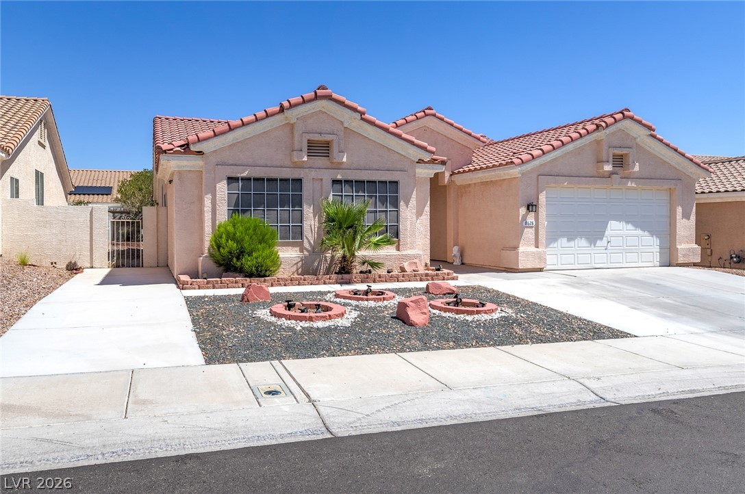 8628 Highland View Avenue Las Vegas NV 89145