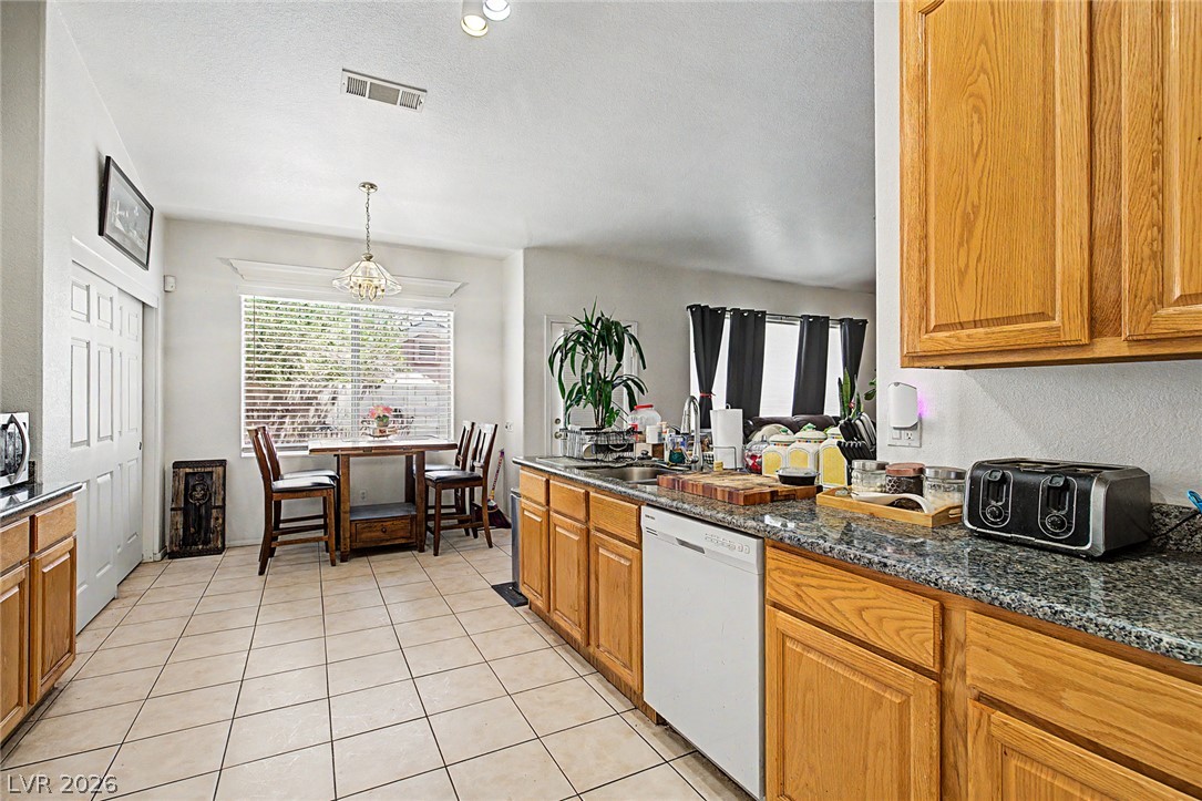 8628 Highland View Avenue Las Vegas NV 89145
