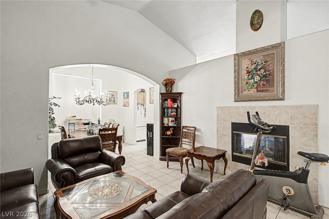 8628 Highland View Avenue Las Vegas NV 89145