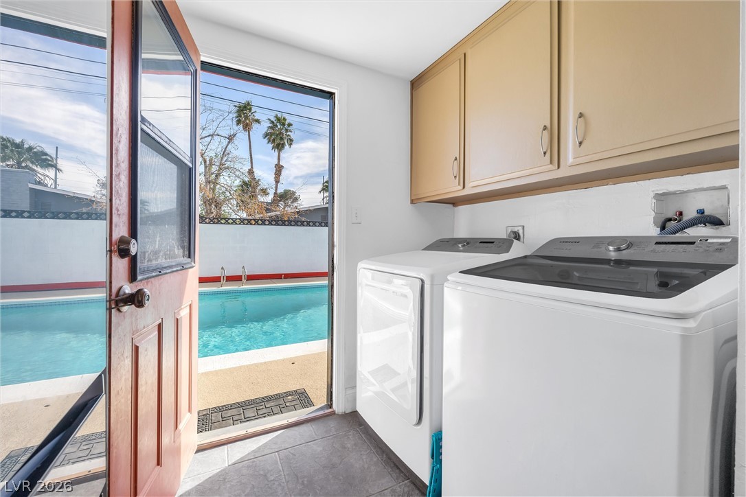 1589 Silver Mesa Way Las Vegas NV 89169