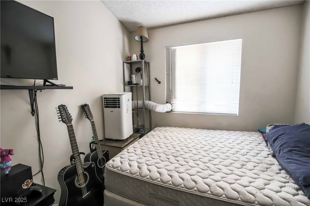 3726 Glow Drive Las Vegas NV 89115