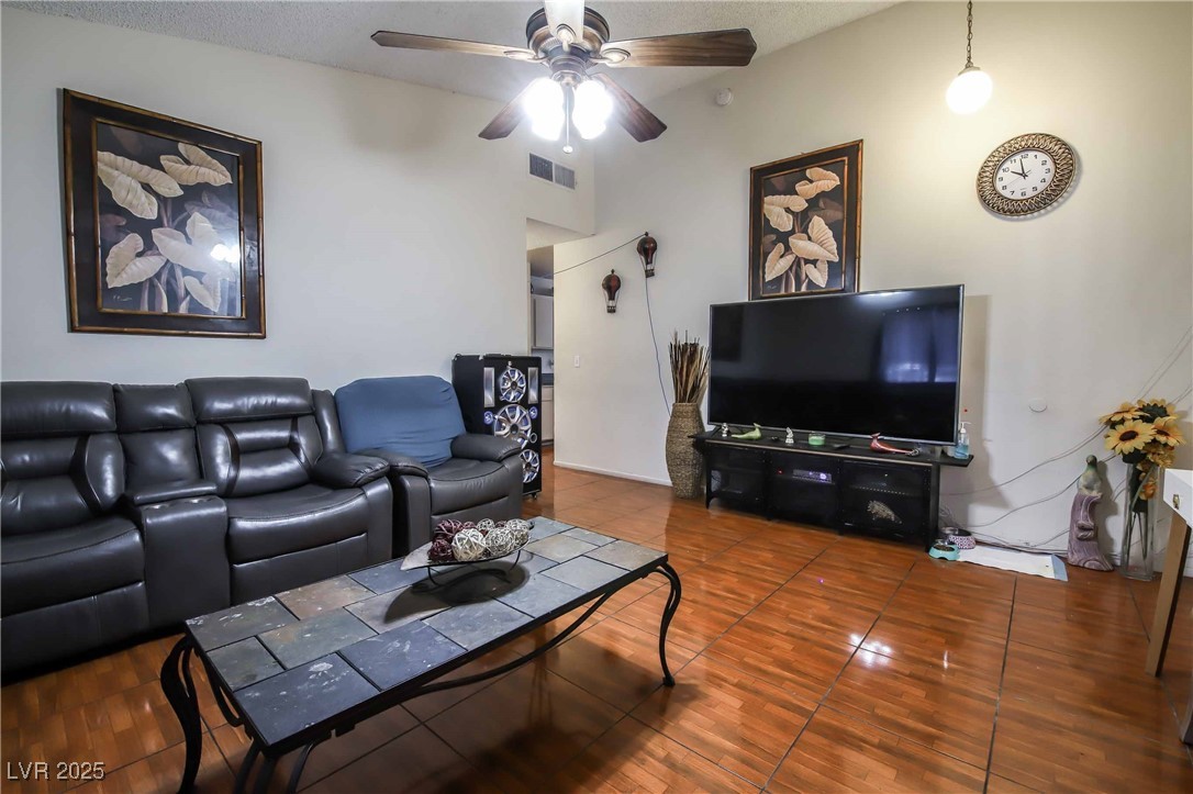 3726 Glow Drive Las Vegas NV 89115