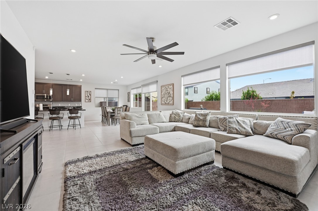 6934 Boulder View Street North Las Vegas NV 89084