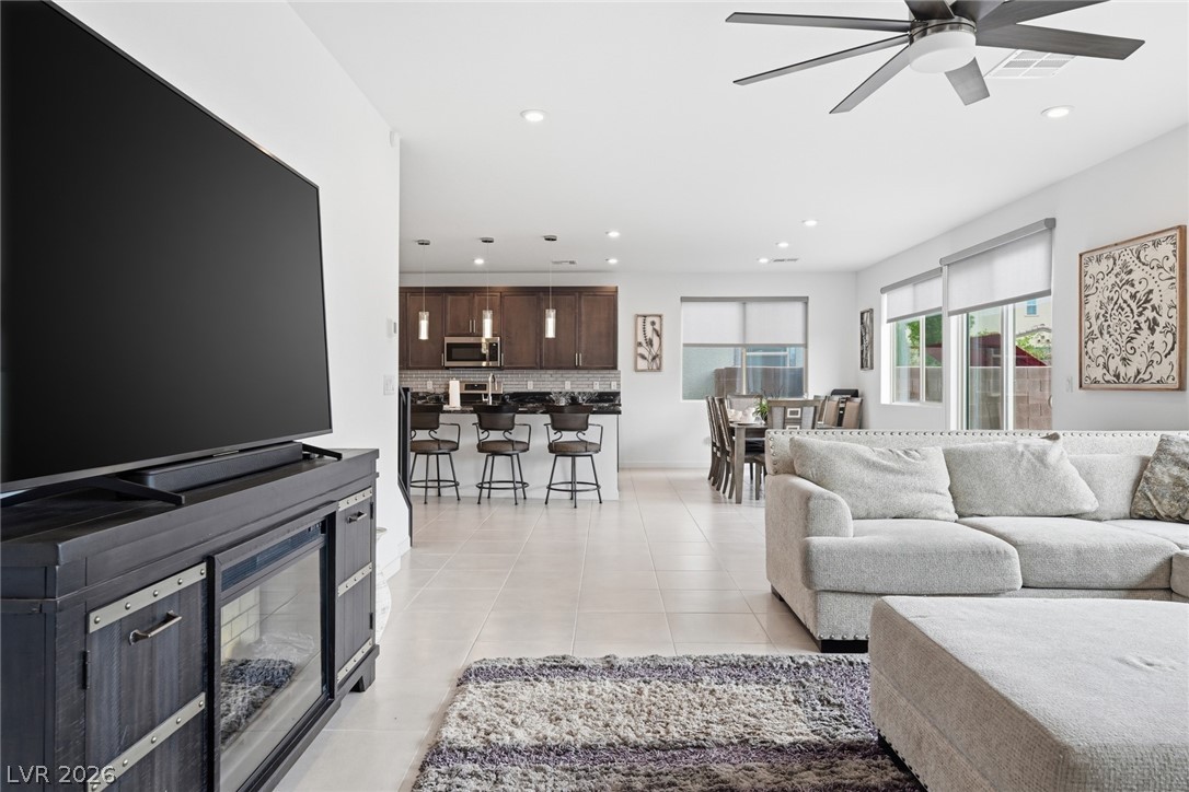6934 Boulder View Street North Las Vegas NV 89084