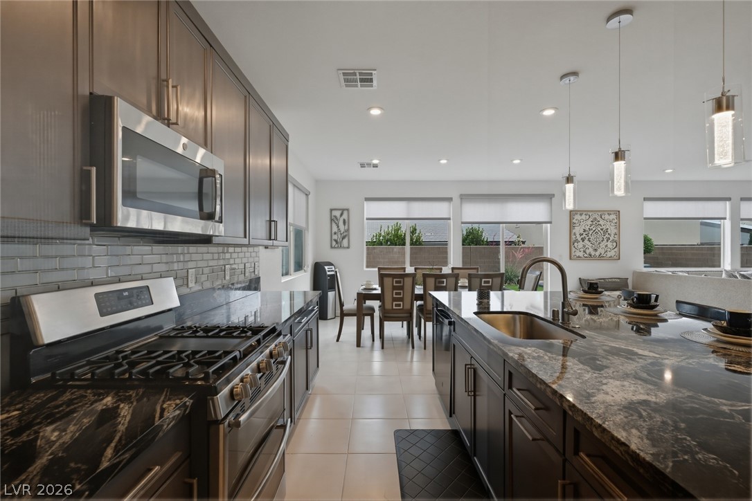 6934 Boulder View Street North Las Vegas NV 89084