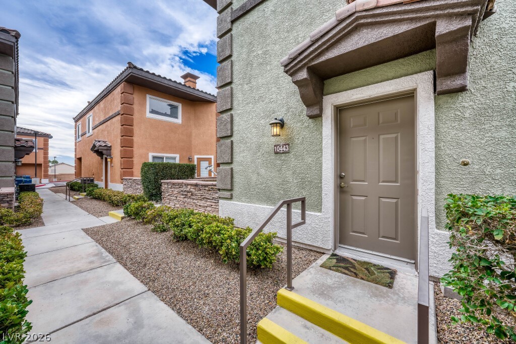 10443 Alpine Edge Avenue Las Vegas NV 89129
